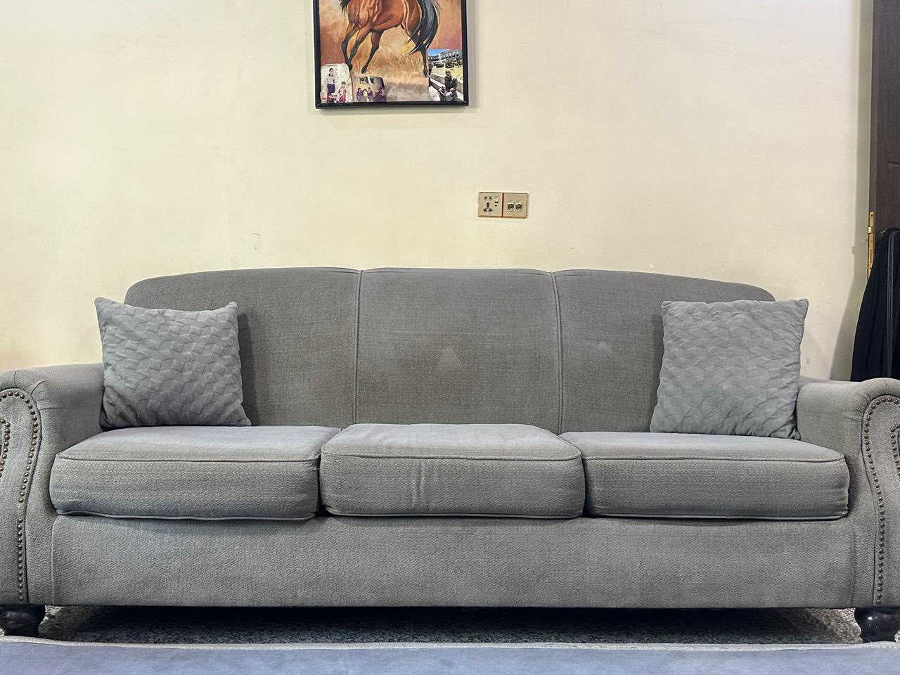 تخم تركي ٥ مقاعد نضيف سعره ٤٠٠ وبي مجال عنوان الغدير


**إذا كنت صاحب هذا الإعلان وتريد حذفه لأي سبب، رجاءا أرسل رسالة إلى الدعم الفني**