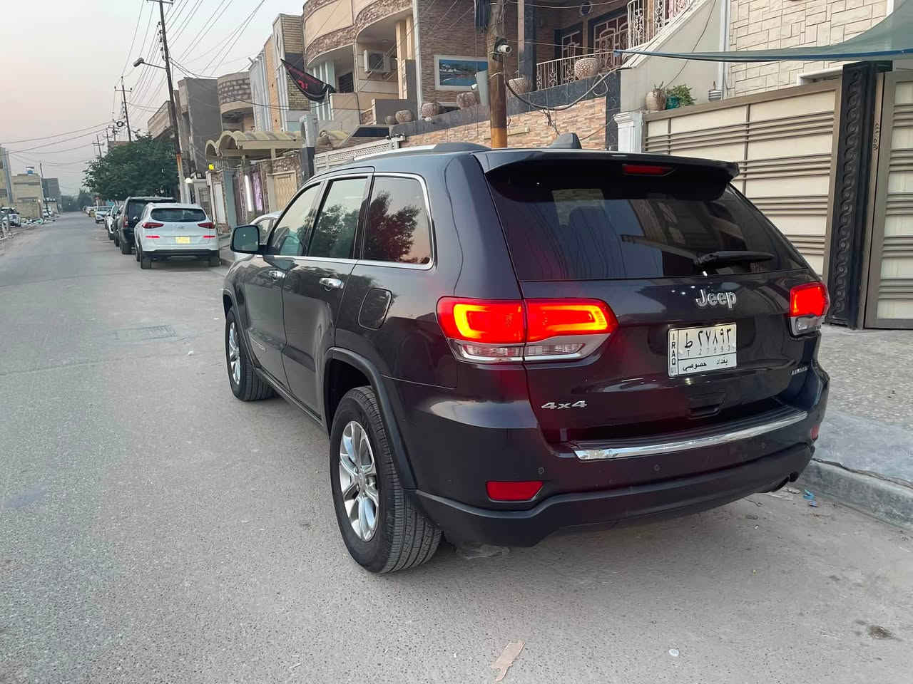 اعادة نشر  الجيب
للبيع جيب جراند شيروكي امريكي 2016  

‏ Limited

داخلة بدون ضربة  كلين سياره

بيهه صبغ باب اثر طخه 

سونار مالته موجود بدون ايرباك

محرك جديد باسفيكا 2023

بيها منظومة غاز

اللون اسود 

مواصفات لمتدد 

كشنات جلد تدفئه وتبريد 

كشنات خلفيه تدفئة

تشغيل عن بعد

مرايه قلابه

فتحة

فور ويل 

شاشه كبير

مرايات شفط 

دخول ذكي

صندوق كهرباء وبصمه

اشاير بلمري

كشن ميموري

سياره بسمي سنويه هزه كله جديد

رقمها بغداد  الدولي الجديد

سعره185 وبيها مجال 

موبايل***********    

‏‭***********.      

- [ ]
