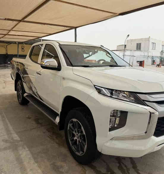 سلاو لە دۆستان پیکەپ قەزافی مۆدیل 2023 56 هەزار حەقیقی رۆشتیە کلین تایتل قنجی پیوە نیە قەپات مواسەفات 5کامیرە 360پلە ناو سۆر کوشین جلد بە کورتیەکەی فوول فوول گیر حادی دەبل ئەکسل بە شەرت گیرو مەکینە بە شەرت دەحامی لۆ دەحامی بە شەرت ***********تکایە ئەگەر موشتەرینی بیزارمان مەکە
