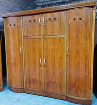 غرفة نوم صاج • ٤ أبواب • مستخدمة شهر