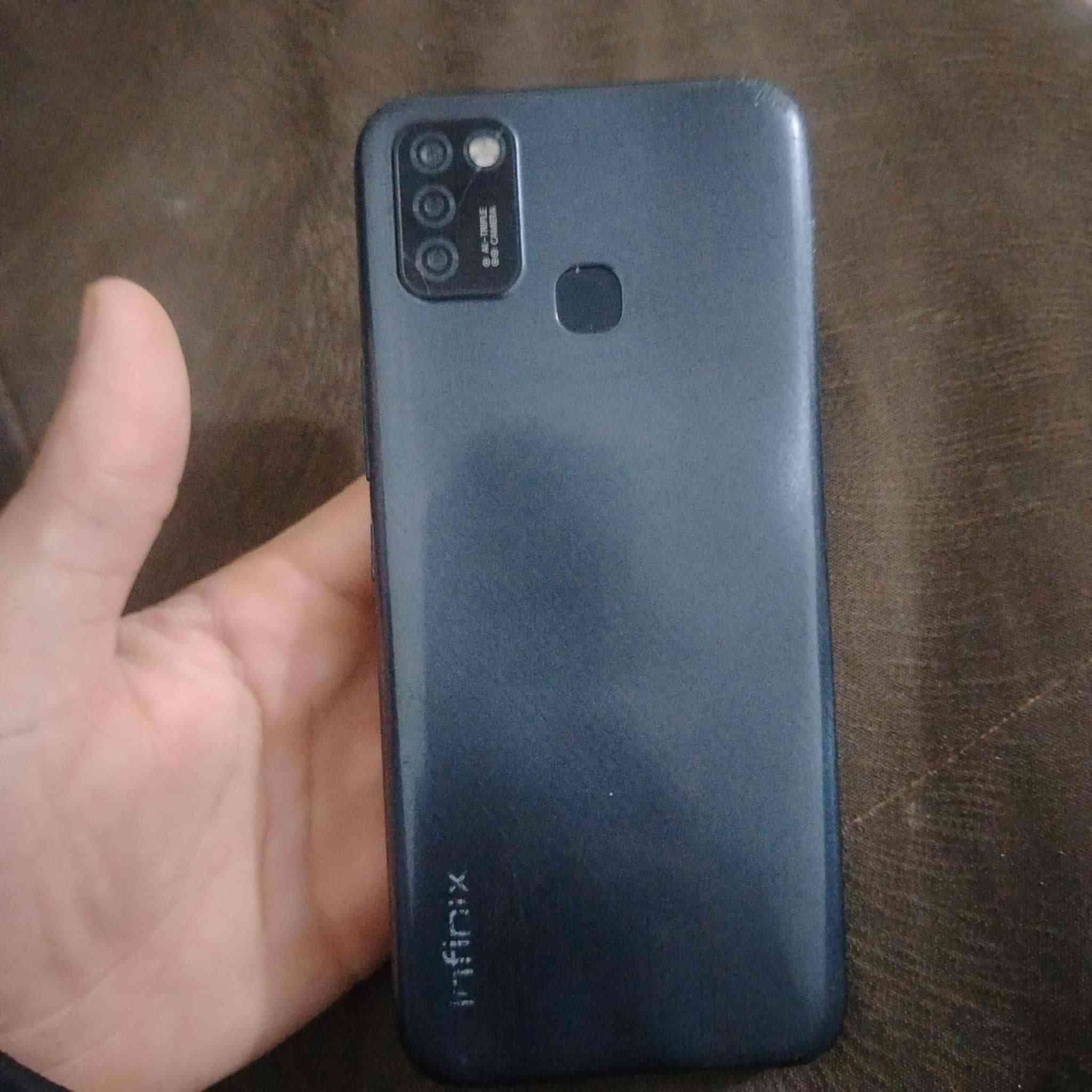 السلام عليكم تلفون انفنكس ذاكره 64حيل نضيف للبيع سعره 75بي مجال اللشراي سماعه اذن بيها شحن تلفون سريع اصليه اخذتها 30الف من اربيل سعرهه25بيهه مجال موجود خاص وهذه رقمي ***********
