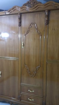 سرير • بيز • كنتور