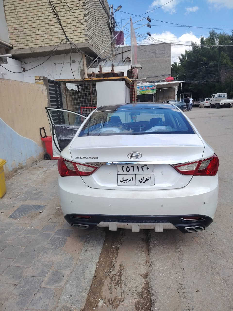 سلام عليكم
سوناتا ٢٠١١ للبيع النجف الاشرف
٩٥ ورقه وبيه مجال قليل
***********
