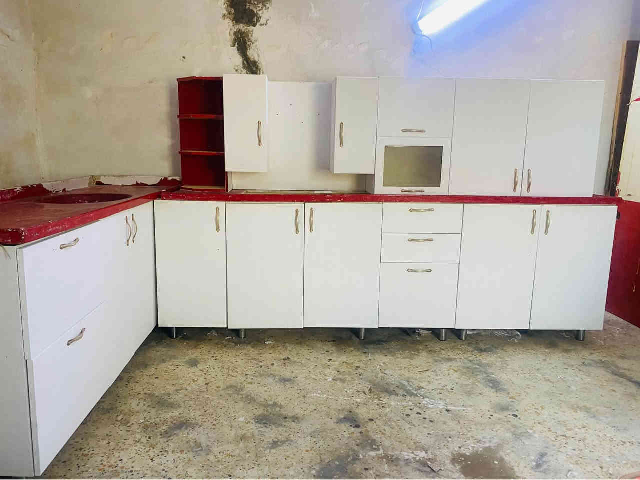 مزاد انس الوندي 

كاونتر خشب mdf فر تركي شغل ايد كامل مرمر كلش نظيف قياس الكلي 5امتار و30 سم طرف السنك مترين وطرف الكاونتر 330سم سعر 450 الف 

للبيع والمراوس مراسله الصفحه او اتصال بالرقم 

***********

عنوان بختياري اول شارع السيطره قبل خليل ابو باله خناقين, ديالى
