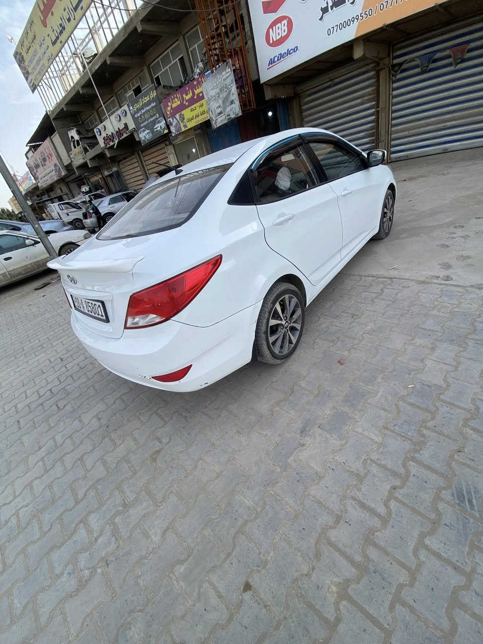 السلام عليكم اكسنت للببع خليجيه ٢٠١٦ كير محرك تبريد حداديه جاهزه السياره ماشيه ١٠٠وجاهزه تبريده ثلج رقم بابل تجويل مباشر معروضه ب٨٣بيه مجال قليل صبغ ٣قطع بدون دواخل مكانه حله ***********
