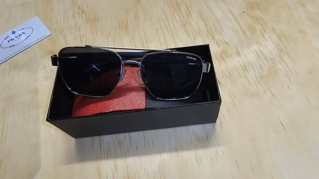 التميز يناديك 

نظاره ماركة ب ديزاين  متميز  وعصري
 
اطار معدني  رفيع 

عدسات داكنه غالبا  رمادي او أسود 

السعر ٥٥ الف 

تابع كل ماهو جديد ونادر ومميز 

للمزيد من المعلومات يرجى التواصل على الخاص او  عن طريق  التواصل  على رقم الهاتف على  الواتسآب  +9647701656655


**إذا كنت صاحب هذا الإعلان وتريد حذفه لأي سبب، رجاءا أرسل رسالة إلى الدعم الفني**