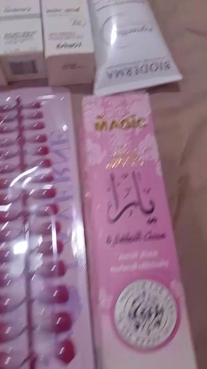 شلعة متكونه من 40 قطعة ماركات معروفة وشركات اصلية
يتوفر توصيل جميع محافضات العراق


**إذا كنت صاحب هذا الإعلان وتريد حذفه لأي سبب، رجاءا أرسل رسالة إلى الدعم الفني**