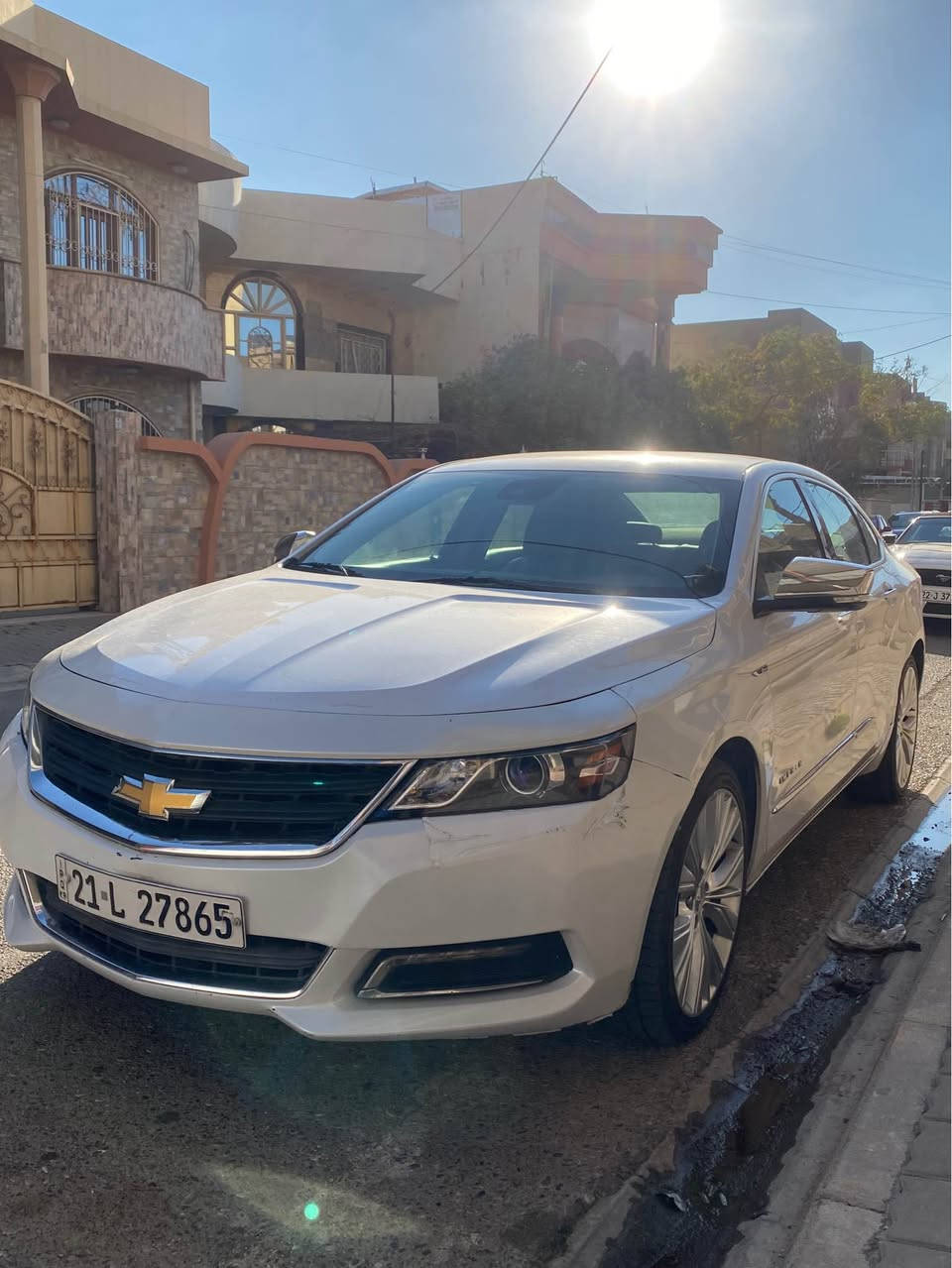 امبالاء 2017
مواصفات primer
محرك ٦ سلندر ٣٦٠٠ 
فول ماعدى سلايت 
اللون ابيض صدفي  
دفتر بانزين 
الضرر جاملغ امامي جه سايق بيدي صار
و الباب مال سايق كلير امريكا 
مواصفات  
كشنات جلد تدفئه 
تبريد قطعتين
كير محرك بالشرط  بدون دوانس على البانزين العادي
صدر جديد تايرات جديد
قاصه داخليه 
تبريد شرط ثلج 
تحكم ستيرن حساسات
منظومه رادار شغاله
سعر 148 وبي مجال وبي مجال للطيبين 
عنوان كركوك رقم *********** كركوك, العراق
