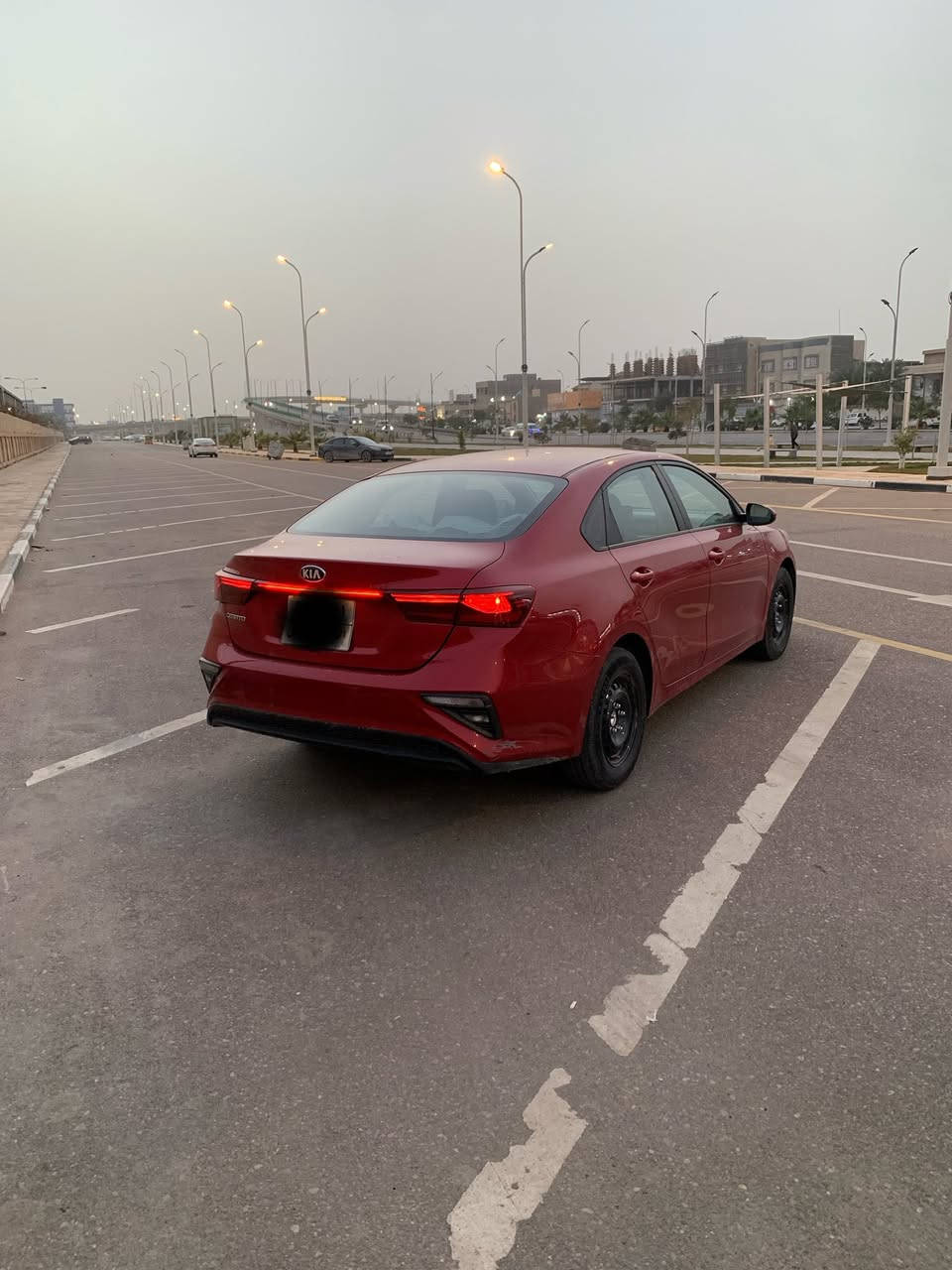 السلام عليكم سيراتو خليجي كفاله عامه  مديل ٢٠٢٠ مكينه وكير وحداديه وتبريد مكفولات مكينه ١٦٠٠ دوش بلاديه سياره جاهزه من كل نواحي ماناقصه برغي رقم  ربيل بسم شركه تريد تحويل لو وكاله حاضر سنويه منتهيه قبل ٣ شهر نتهت مكاني بصره سعر ١٣٠ رقم ***********
