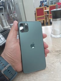 آيفون ١١ برو ماكس • ٢٥٦ • بطاريه ٨٠