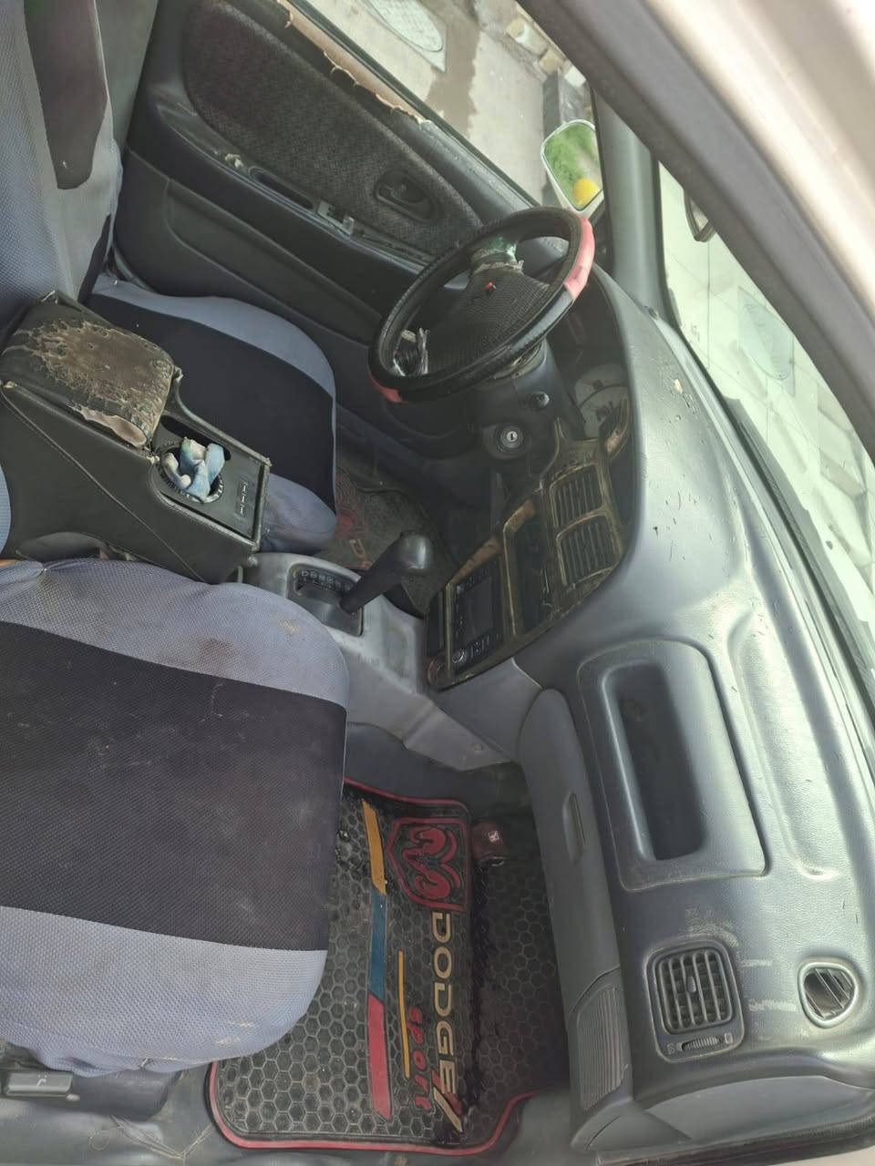 بروتون ٢٠٠٢ كير ومكينه جيد جدا رايده ب٣٢ وبيهه مجال للشراي ***********
