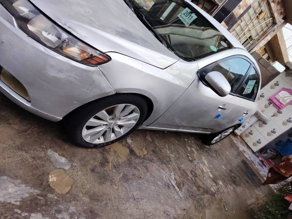 كيا سيراتو 2011خليجي فول معد الفتحه به حدث جملغ وبيه رشات صبغ اثره جراد الباقي مكفول مكينه كير حدادي تبريد مكفولت السعر 75بيه مجال رقم أربيل الرقم الهاتف ***********او *********** كربلاء, العراق
