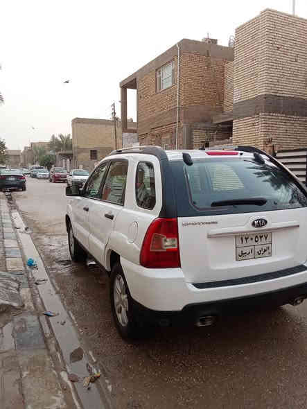 سلام عليكم كيا اسبورتج مديل 2010سياره جديده كفاله ماعده البنيد كير او محرك كفاله تخم تير استوني شاده حداديه جديده سياره فول شاشه فتحه تبريد ثلج دواخل فول نضافه  السياره معايزه برغي الاستفسار رقمي ***********
