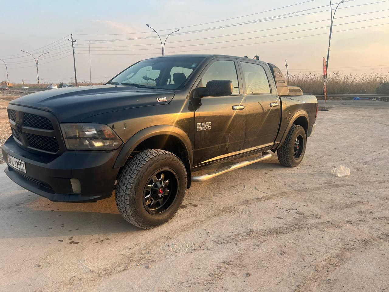 سلام عليكم دوج رام 2017 الحادث بنيد وجاملغ *********** العنوان بيع مستعجل  بسماية
