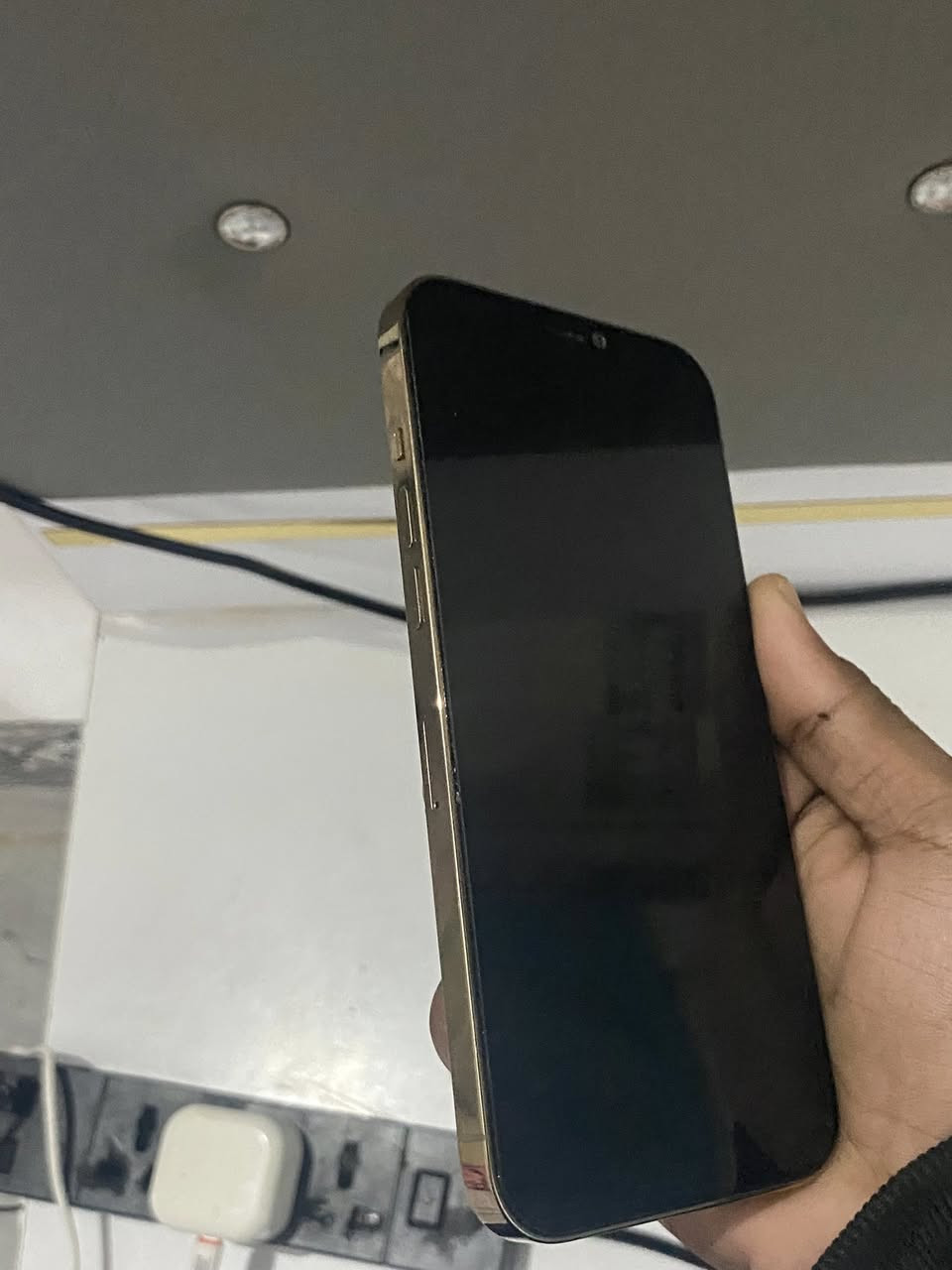 السلام عليكم| 12 برو ماكس
بطاريه 88 شرط كلشي ع شركه الجهاز نضيف
مكفول من كلشي نضافه فول السعر 500 وبي مجال شي قليل حك الجيه♥️.


**إذا كنت صاحب هذا الإعلان وتريد حذفه لأي سبب، رجاءا أرسل رسالة إلى الدعم الفني**