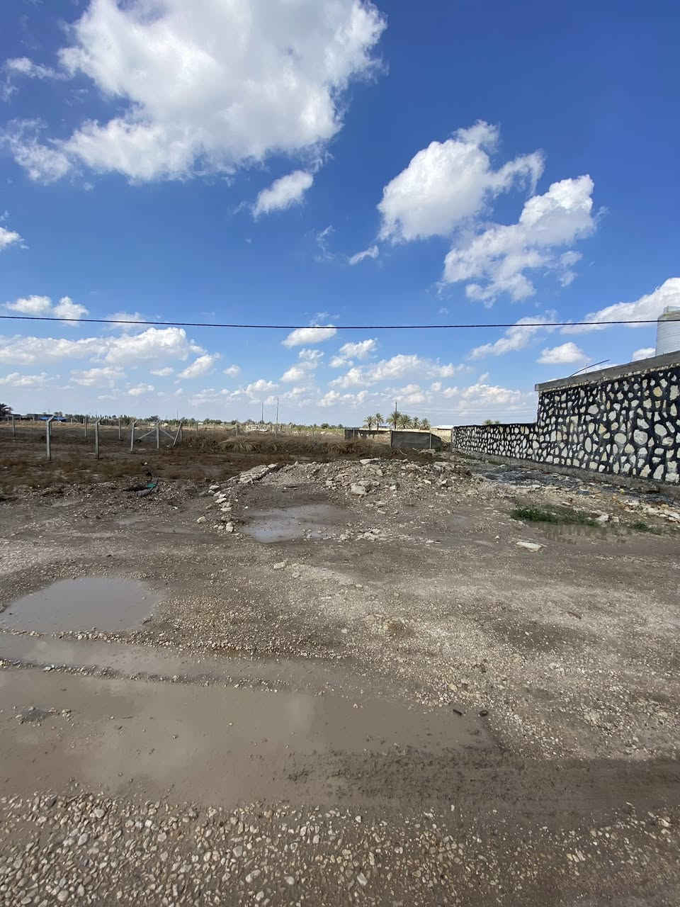 #للــبيع قـطـع  اراضــي
المــنطـقـــه هادئـــه وعـــرض الشارع 15 متر 

#للبيع قطــــع اراضــــي طابــو زراعــي سند25

المساحــه // 1000 مـتر ممكن تباع 500 

#السعر  //90 مليــون وبـــي مـجـال 

العنوان //طريق العلويه شريفه بنت الحسن شارع الرسول الأعظم قرب السيطره 

—————————————

للاستفـسار الآتصـــــال  اومراسلة الصفحـــة او زيارة 

مكتــب المــدار للعقار // قــرب نـــزلة جســر 

بـته بأتجاه جسر الثــــورة

*********** علي الجنابي 

*********** نوار الجنابي 

الي يحب يعرض عقاره تواصل 

*********** حسنين الجنابي
