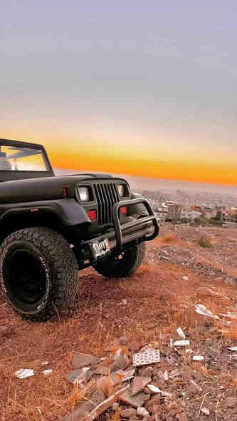 سەلامی خوا لە هەموو لایەک ..
جێب صحرا  ئێرانی مەکینەی  بیلاد ٢.٧ .
بێ ڕەقەم...  ماڵی مەدەنی بەشەرت
زۆر بەهێزە  ٥ گێڕ  ..گێڕو مەکینەو ئەکسلو دەبڵ ئەکسل و  چکنێتەکانی زۆۆۆر مەزبوتە هەموی بەشەرت .. .
کامل خۆم تەعمیرم کردوە
کلاجو عەێنەی تازە گۆڕیومە پلاکی تازە گۆڕاوە
دوو سپێری لەگەڵە   چادری هاوینەو زستانەی لەگەڵە ، پۆستاڵەکانی لەگەڵە .
چوار تایەو وێلێکی زۆر جوانی لەسەرە ویلەکان (میسۆدە)
تازە ڕۆنو سیوەیلی گێڕو سیوەیلی ئەکسلەکانی گۆڕاوە..
سلێمانی *********** ...
٤٥گەڵا مەجالێکی زۆر کەم ..
