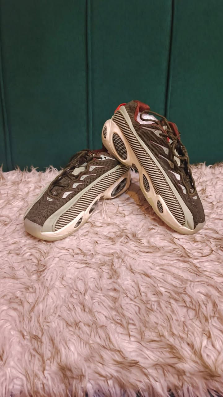 احذيه اصليه مال امزون فيتنامي درجة اولى
*********** وات ساب
