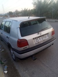 سيارة كولف موديل 94 محرك 2000 كير اوتاماتيك سيارة بأسمي/ العنوان الدور...