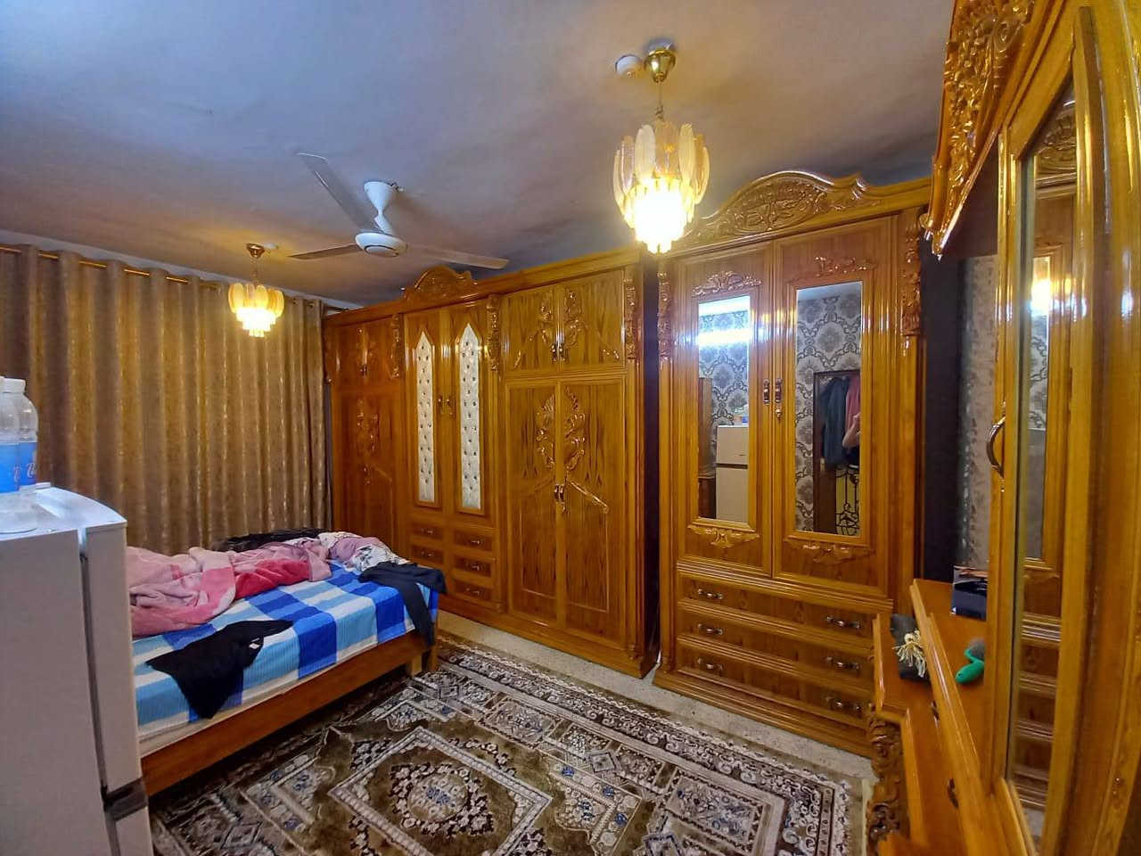 السلام عليكم غرفة نوم صاج تكمه أخت الجديده العنوان بغداد البياع الشهداء السعر ٣ملاين وبيها مجال ***********
