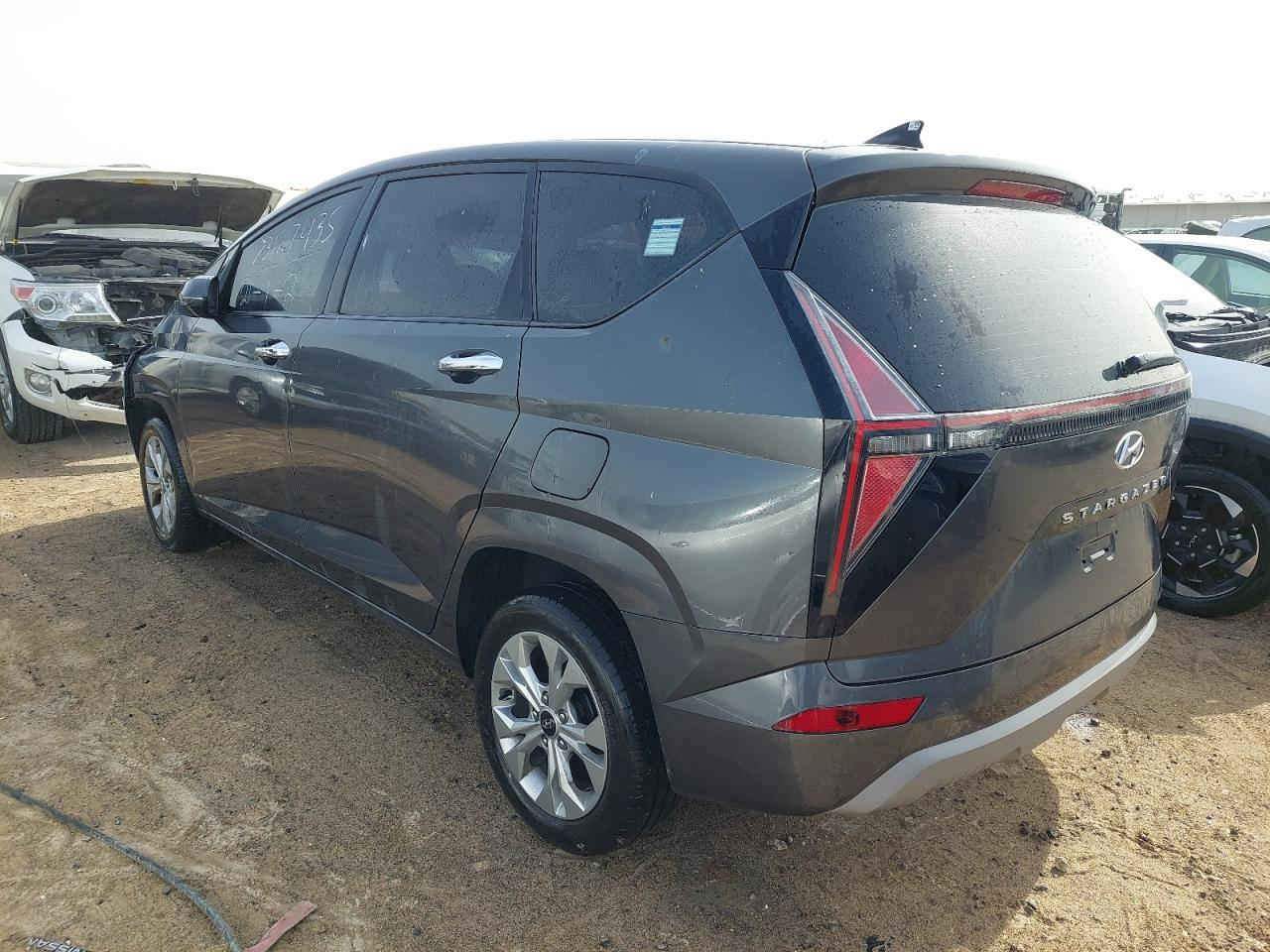 📣 عرض بيع: هيونداي ستارجيزر 2024 (حادث)
التفاصيل الأساسية:

🚗 النوع: هيونداي ستارجيزر (Hyundai Stargazer).

📅 سنة الصنع: 06 / 2024 (شبه جديدة).

📍 المواصفات: خليجية (مطابقة لمعايير دول الخليج).

🛣️ المسافة المقطوعة: 45,388 كم فقط.

⚙️ المحرك: 1.5 لتر، 4 سلندر (Smartstream).

🌏 بلد المنشأ: إندونيسيا.

حالة السيارة:

السيارة تعرضت لحادث أمامي أدى لخروج الإيرباقات (السائق والراكب).

الماكينة والجير والمكونات الميكانيكية الخلفية في حالة جيدة (تحتاج فحص).

التصميم الداخلي مميز بفرش جلد بني (كويلتد) مضاف حديثاً.

مثالية جداً لمن يبحث عن قطع غيار أصلية لموديل 2024 أو لإعادة التأهيل.


**إذا كنت صاحب هذا الإعلان وتريد حذفه لأي سبب، رجاءا أرسل رسالة إلى الدعم الفني**