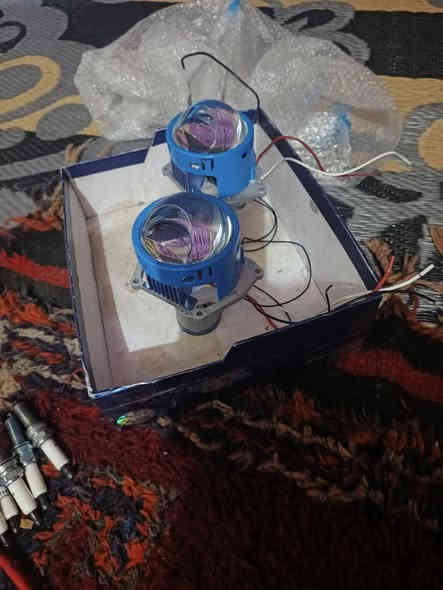 السلام عليكم زوج عدسات عالي ناصي ليزر الالي 65 واط والناصي 55 واط للبيع جدد ***********
