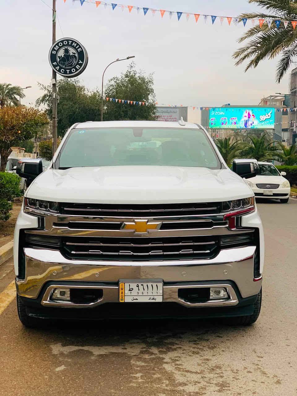 شوفر ليت سلفرادو 2020 خليجي LTZ فول مواصفات مكان السيارة بغداد ***********
