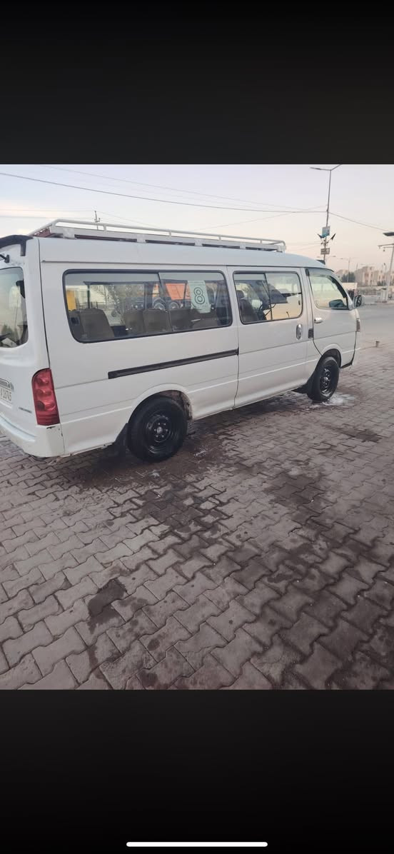 جنبي H1ميسان كفاله من صبغ بيه بارد قليل يم قبق بانزين تخم تاير كير ومكينه واكسن بلجيس 
سنويه جديده ل2031 
السعر ٩٥وبيه مجال عنوان ميسان العماره 
هاي كل تفاصيل 
***********
