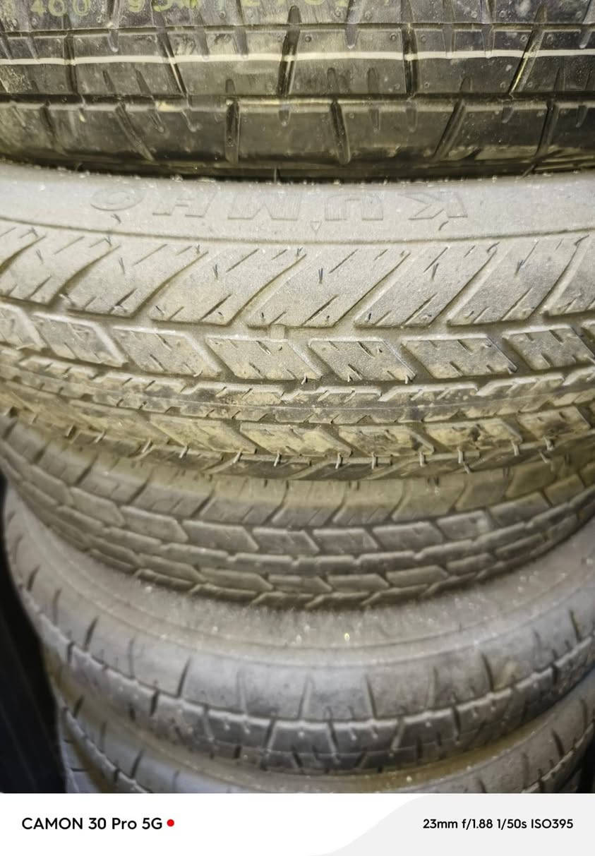 السلام عليكم
اسبير طوارى وفلينه حجم 16 و 17 يرهم كوري وياباني وbyd 
العنوان الموال بجانب كنافه القدسي خدمات العالميه 
هاتف ***********
السعر الاسبير 25الف
والفلينه 25الف 
يوجد توصيل
