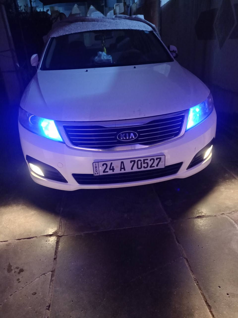 السلام عليكم اوبتما للبيع 2010 خليجي سيارة حلوة رقم شمالي تريد وكلة تريد تحويل داخل سيارة نضيف تبريد ثلج مكلف بنشر رقم الهاتف ***********
