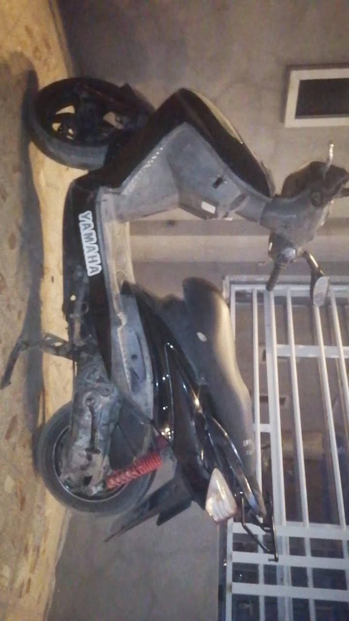 سكنس فحل كابريتر اصل كهربائيات من الطول للطول شغاله سكن اشاره يمنه يسره دبل اشاره دبل رماش هورن دشبول بك لايت دبلات اماميه خلفيه تايرات اجنحه دواخل ختم واحد السعر 700وبيه مجال او مراوس  فول نعومه ونكره سلف هندر شغل وطلع وين ما تريد المكان بغداد الجديده ***********
