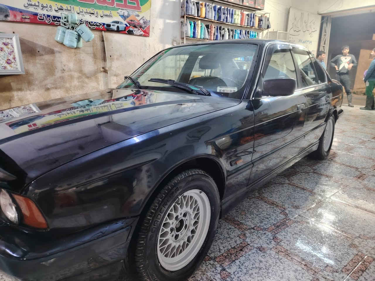 BMW 525 1991
مسكر عدل
كير و مكينه و بدي مكفولات
مصبوغة عام
كشنات جلد كهرباء شغالات حتى التكيه
دواخل جلد اسود
حدادية 80٪
تخم تايرات جدد
شرط تحويل
سنويتها ما ساقطة
العنوان ميسان 
السيارة اغلب الاوقات طابگه بس على گد شغلاتي اخلصها 
اخر فتره هملتها
يحتاجلها ادامه
اي استفسار راسلوني ع الخاص


**إذا كنت صاحب هذا الإعلان وتريد حذفه لأي سبب، رجاءا أرسل رسالة إلى الدعم الفني**