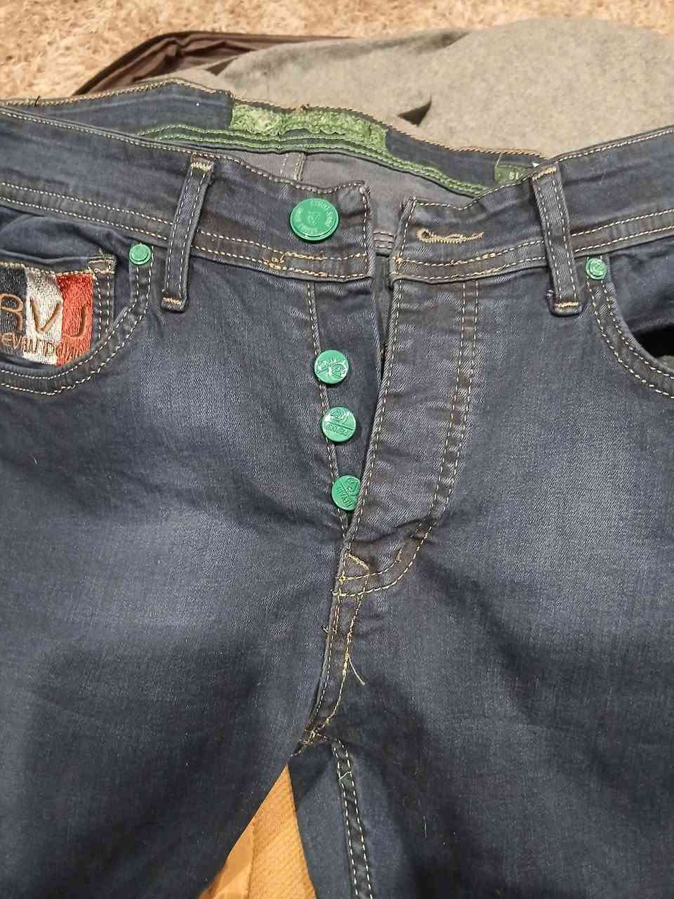 القطعه ب٤


**إذا كنت صاحب هذا الإعلان وتريد حذفه لأي سبب، رجاءا أرسل رسالة إلى الدعم الفني**