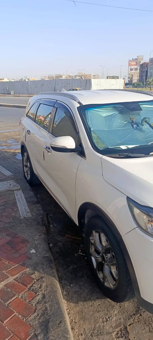 2016 خليجي 6 سلندر رقم بابل باسمي بيهه قطعتين بنيد مبدل وجاملغ ايمن ضربه خفيفه فول مواصفات سياره نضيفه جدا 
السعر 200 وبيه مجال


**إذا كنت صاحب هذا الإعلان وتريد حذفه لأي سبب، رجاءا أرسل رسالة إلى الدعم الفني**