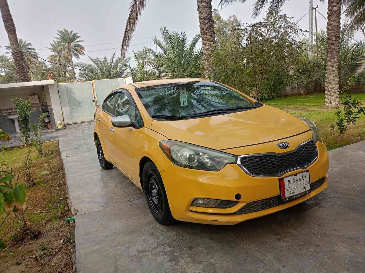 ياالله السلام عليكم كيه فورتي وارد أمريكي موديل ١٥ ضرر أمريكي بنيد بدون دواخل بدون ارباك مكينة ٢٠٠٠ دوش لاصرف ولااتبخير تبريد ثلج خير من الله صدر امامي خلفي جديد سياره احله من صوار مال جني سعرها ١٠٣ بيه مجال لطيبين مكان ديالى بعقوبة رقم اتصل على صاحب سياره *********** رقمه بغداد
