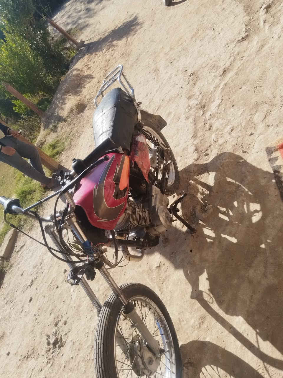 السلام عليكم دراجه لبيع 4كير كامله السعر 140الف رقم الهاتف *********** ////***********
