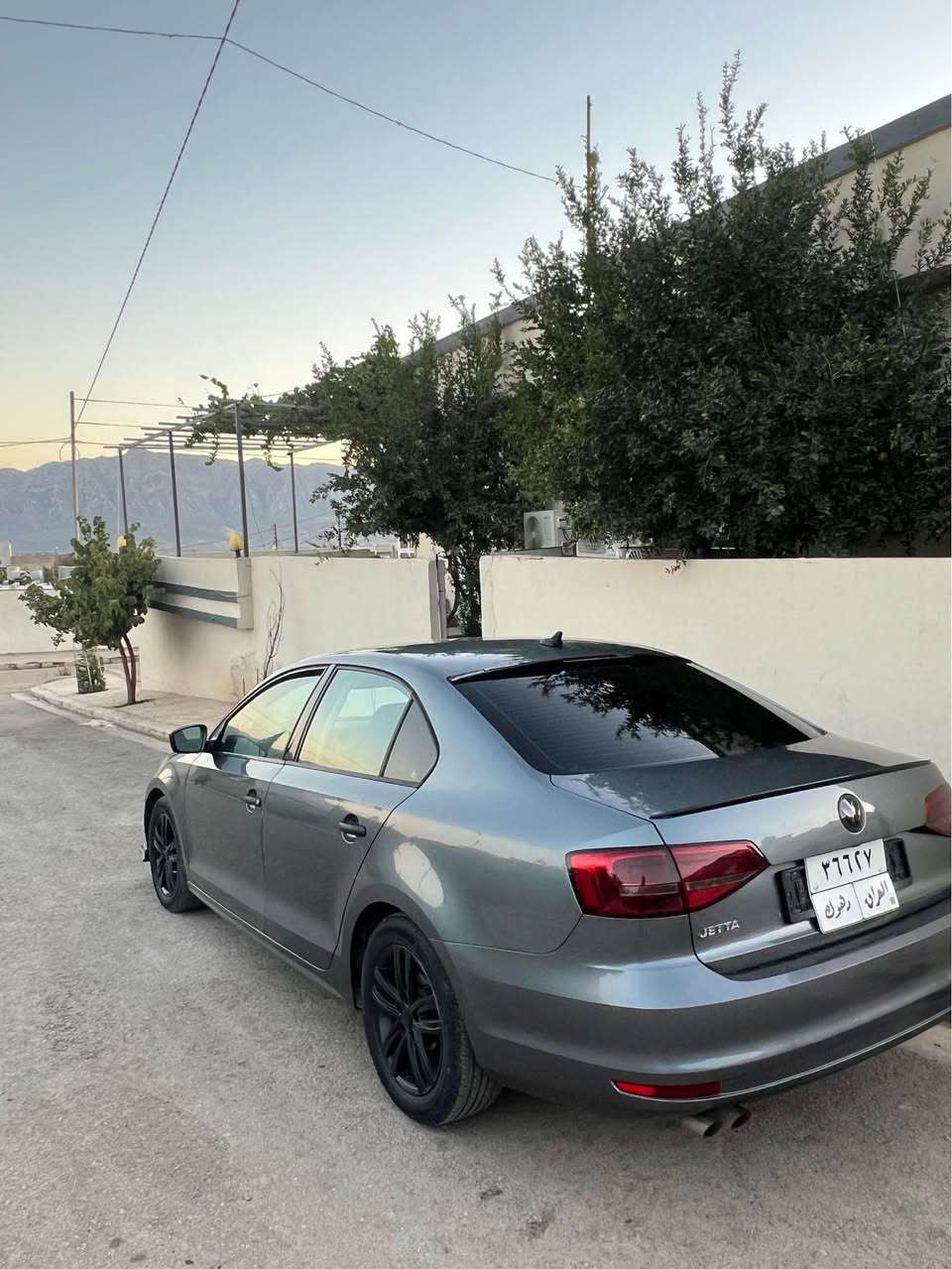 جيتا موديل ٢٠١٥ خليجي مكينه ٢٠ پاقژ (٣) قتعه و بوهوستك سبغ گير مكينه شرت تحويل شرت ٣ ورقه غرامه سه ر سياره كه له ك پاقژه بي مسرفه سعر (٩٣$)تيل(***********) عميدي, دهوك

