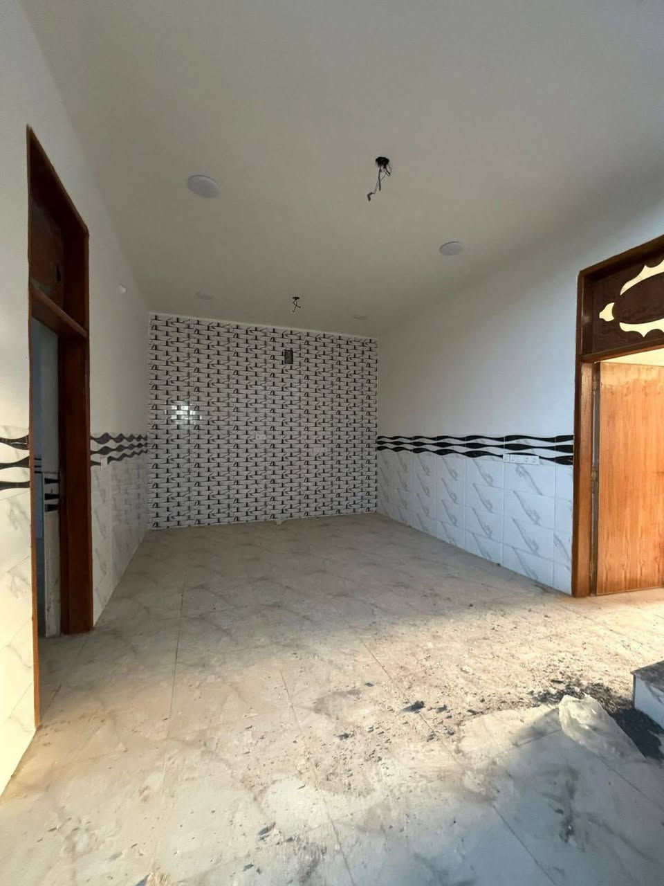 بيت للبيع طابو صرف
ابي غرق حي المرتضى
المساحه ١٥٠ متر
يحتوي على غرفتين نوم
ومطبخ
واستقبال
وصحيات
البيت بناء جديد 2026
للاستفسار ***********

