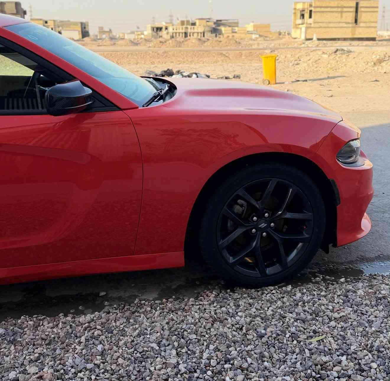جارجر الموديل 18 معلايه 22  كفاله عامه عامه ماعدا قطعه فقط  رقم بصره الدولي الجديد لون مميز برتقالي محرك 6 محدثه بنيد ودعاميات السياره كلش جديده وجاهزه من كل النواحي طخم تاير صار 4 ايام من شاده  حداده بالكارتون استخدام شخصي سبير مانازل  ماشيه 100 الف السعر 180$  هاتف ***********  بصره
