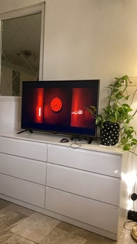 شاشة LG • 42 بوصة • حريه