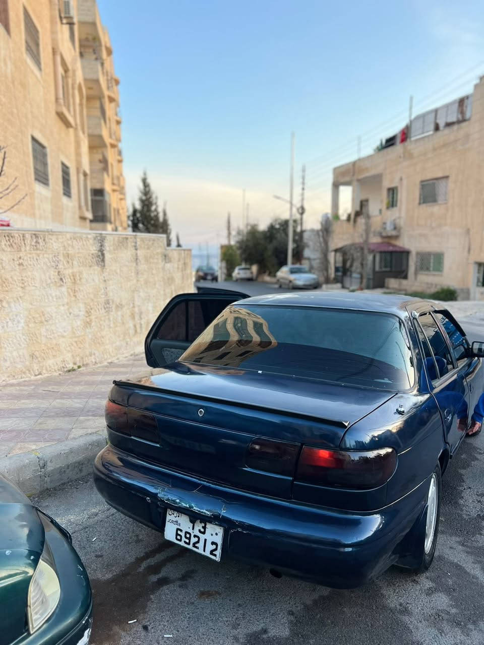 KIA SEPHIA 1 👌
موديل 1996⚠️

ماتور 1500cc دبل (مسكر) قوي ✅

قير اتوماتيك 👌

ماتور وقير فحص 💯

ترخيصها لشهر الجاي  🔥

دهان جديد 🤍

غرفة بحال الوكاله 😎

اضويه امامية وخلفية جلاتين  🤟

تظليل كوري للمركبة بالكامل 💥

سنترلوك مع جهاز انذار👌

كندشن حامي بارد شغال100٪😎

شاشه اندريود مع سماعات سوني ⚡✋

ملاحظات بودي ممتازة جدا ❤️

السياره بحال الوكاله لا تحتاج إلى اي نوع صيانه نهائيا 🛠️
 
تفاصيل: السيارة نفض كامل 

(( دهان جديد قبل شهر /جير كوري جديد / حساس اوكسجين جديد /طرمبة بريك جديد 
طرمبة ماء 💦 مي / 4 فردات كوشوك قبل 3 اشهر / بطارية جديدة / "صيانة دورية اول بأول" / اكسسوارت بالكامل ))

الموقع صويلح / حي الكمالية 

للاستفسار 0796001831 📞

السيارة على الواقع أجمل بكثير ✌️✌️

الله يبارك لصاحب النصيب 🤍


**إذا كنت صاحب هذا الإعلان وتريد حذفه لأي سبب، رجاءا أرسل رسالة إلى الدعم الفني**