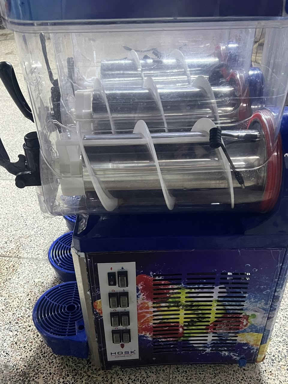 سلام عليكم سلاش ازبراي هوسك تركي اخو جديد جدا جدا نضيف بلادي برغي ما مفتوح بيه ع فحص ع ضمان مكاني بغداد لاستفسار اتصل او مرسله وتساب ***********
