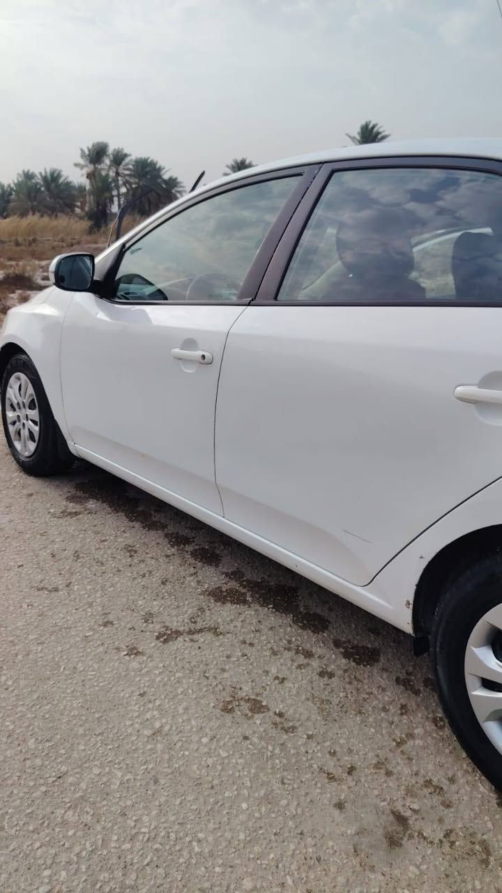 سلام عليكم
مكلف بالنشر فورتي 12 
مكينه كير حداديه كفاله 
 تخم تاير باتري جديد 
منضومه تبريد جديده 
منضومه غاز بعدهة بكرت الضمان 
رقم بغداد سنوية 28 تحويل ثاني يوم 
حادثهة جاملغ وبنيد بدون دواخل 
وبيهة طخه موضحه بالصور
مكانهة بابل المسيب 
معروضة 98 وبيهة مجال 
***********
