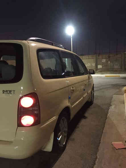 السلام عليكم
هونداي ترانجيت   رقم بغداد بسمي٧ راكب مديل ٢٠٠٦ مكينه ٢٧٠٠ ٦ سلندر سياره حلوه كير مكينه مكفولات تبريد قطعتين منقص غاز  مصبوغه عام للجماليه فقط بدون ضربه ولا خياس سياره مال عائله ترايك للبصره تحويل ثاني يوم  سعرها 79 وبيها مجال حك الجيه مكاني بغداد الدوره  اذا شراي اتصل ***********
