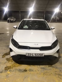 سيراتو شركة دولية موديل ٢٤مكينة ٢٠٠٠ فتحة سقف ماشية ٢٥ الف قابلة للزيا...