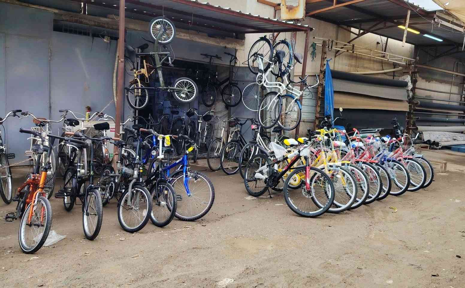 لهم صلي على محمد وآل محمد
شارع البعث مجاور مفروشات عبد الخالق الخالق 🚲🚲


**إذا كنت صاحب هذا الإعلان وتريد حذفه لأي سبب، رجاءا أرسل رسالة إلى الدعم الفني**