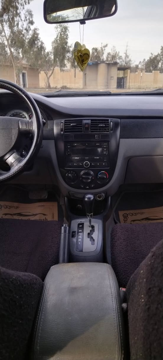 اوبترە مودیل 2013 گیر ئۆتۆماتیك گیڕو مە کینە بە شە رت  سە نە وی نویکراوە تە وە  تاکۆتایی سالی 2029 بە سە ر ناچیت  ژینگە شی دراوە  غرامە ی لە سە رنیە  پشت و پیشی کە پسە    لێ دانی نیە  چە ند    پارچە یە کی بۆیاخە  184 هە زار رۆیشتووە   هیچ مە سروفی تیا نیە سە یارە یە کی زۆر پاک و جوانە  سعر  76 وە رە قە  کە میك    معامە لە شی تیا   ژمارە  تە لە فۆن *********** كويسينجاك, أربيل
