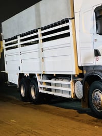 ‏الشباب السلام عليكم طبعا مرخصة صاحب الجروب شلون للبيع موديل 2009 سيار...