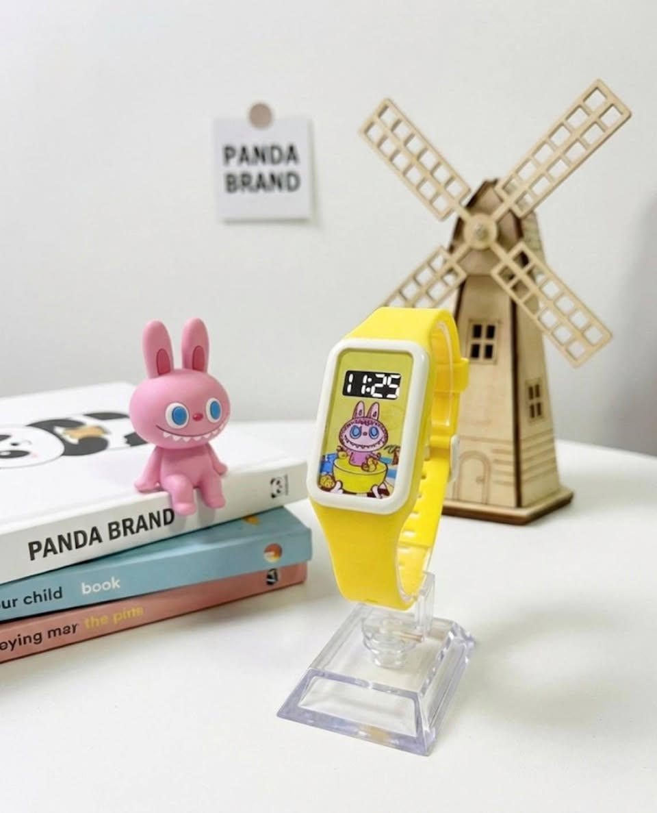 توفرت ساعة طفل ولادي&بناتي 🧒 👧 

ساعة اطفال إلكتروني موديل صيني 🇨🇳 📱 

⭕️⭕️ كوالتي عالي ⭕️⭕️

الدرزن منوع الوان مميزة جدا ✨🔰 

سعر قطعة 3 الف 

للحجز واتساب ✅

***********
