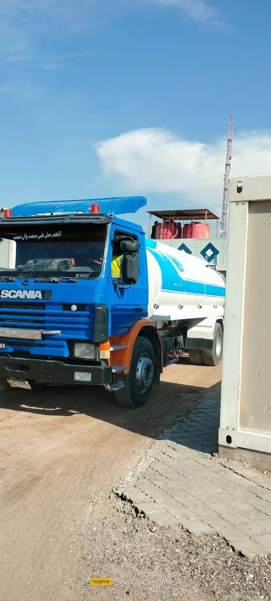 سكانيه للبيع مكان بصره زبير رقم بصره سياره جاهزه مكينه كاورين لا بخار وله تنقيص كير 5/5 اكسن جبير سبرنك أمامي وره جوبلس شاصي مكفول تانكي جديد حموله 16 تبريد كهربائيات شغاله تخم تاير سياره جاهزه للعمل شراي يخابرك مكلف بنشر ***********/***********
